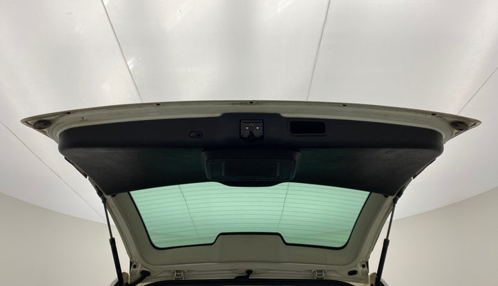 2018 Tata Hexa Varicor 400 XTA, Diesel, Automatic, 77,408 km, Boot Door Open