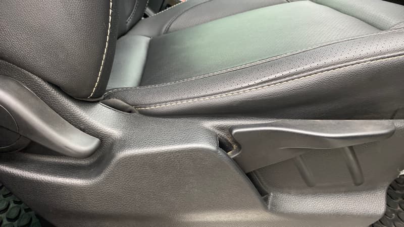 2018 Tata Hexa Varicor 400 XTA, Diesel, Automatic, 77,408 km, Driver Side Adjustment Panel