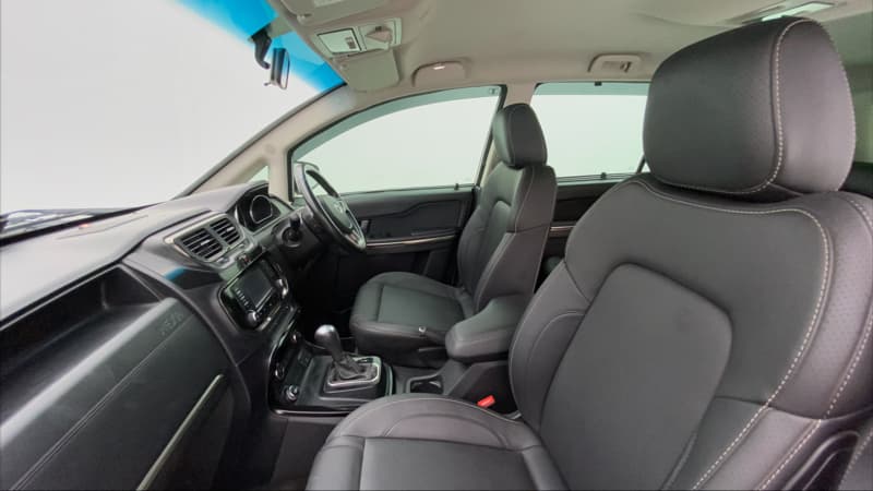 2018 Tata Hexa Varicor 400 XTA, Diesel, Automatic, 77,408 km, Right Side Front Door Cabin
