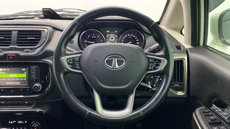 2018 Tata Hexa Varicor 400 XTA, Diesel, Automatic, 77,408 km, Steering Wheel Close Up