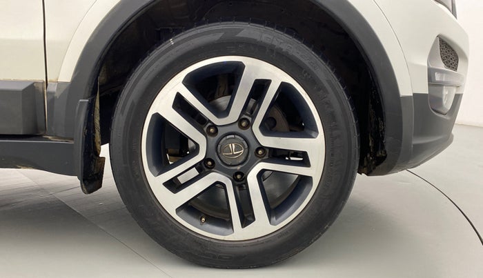 2018 Tata Hexa Varicor 400 XTA, Diesel, Automatic, 77,408 km, Right Front Wheel