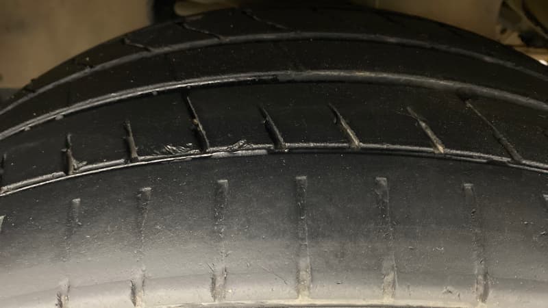 2018 Tata Hexa Varicor 400 XTA, Diesel, Automatic, 77,408 km, Left Front Tyre Tread