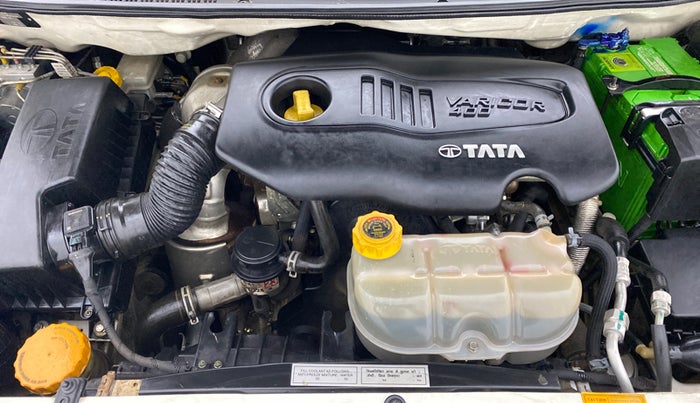 2018 Tata Hexa Varicor 400 XTA, Diesel, Automatic, 77,408 km, Open Bonet