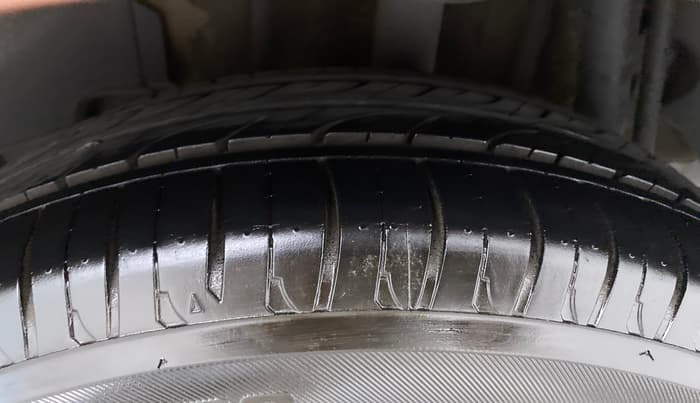 2017 Tata TIGOR XZ 1.2 REVOTRON OPT, Petrol, Manual, 71,332 km, Left Rear Tyre Tread