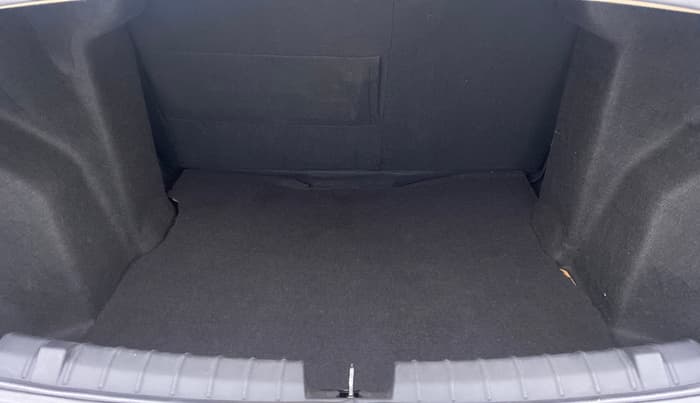 2017 Tata TIGOR XZ 1.2 REVOTRON OPT, Petrol, Manual, 71,332 km, Boot Inside