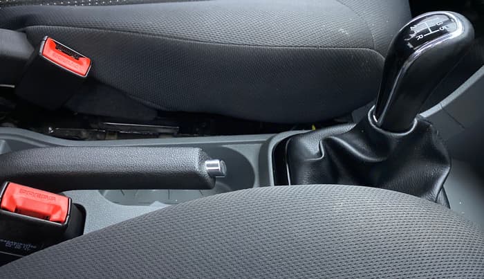 2017 Tata TIGOR XZ 1.2 REVOTRON OPT, Petrol, Manual, 71,332 km, Gear Lever
