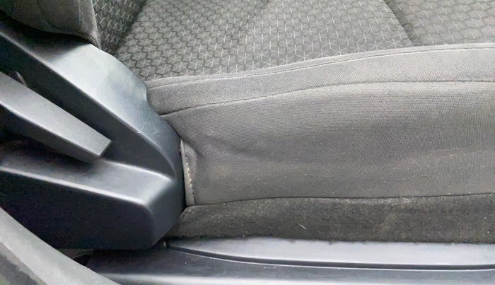 2020 Tata ALTROZ XT PETROL, Petrol, Manual, 50,079 km, Driver Side Adjustment Panel