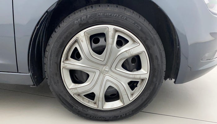 2020 Tata ALTROZ XT PETROL, Petrol, Manual, 50,079 km, Right Front Wheel