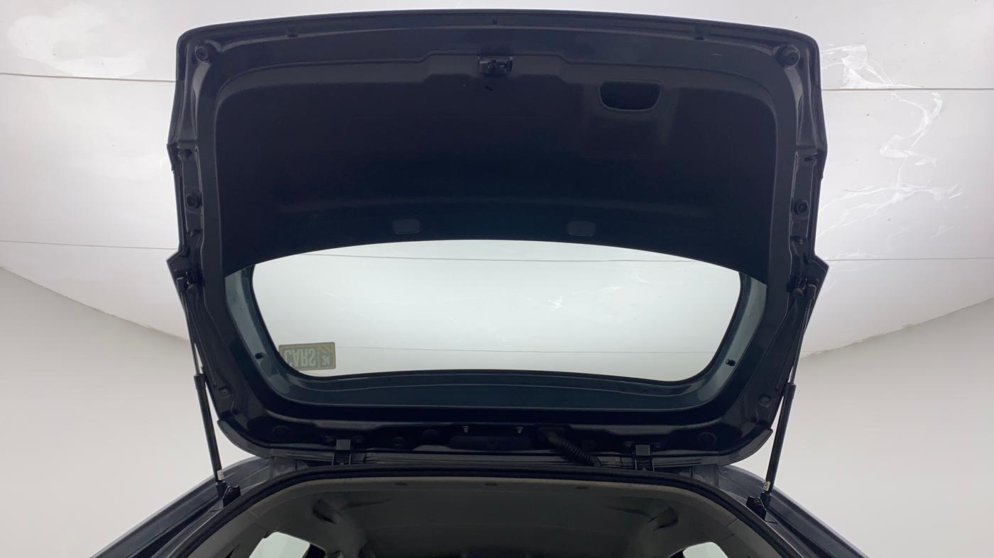 2020 Tata ALTROZ XT PETROL, Petrol, Manual, 50,079 km, Boot Door Open