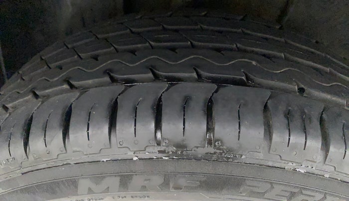 2020 Tata ALTROZ XT PETROL, Petrol, Manual, 50,079 km, Right Rear Tyre Tread