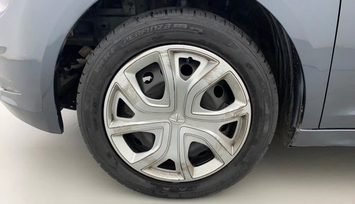 2020 Tata ALTROZ XT PETROL, Petrol, Manual, 50,079 km, Left Front Wheel