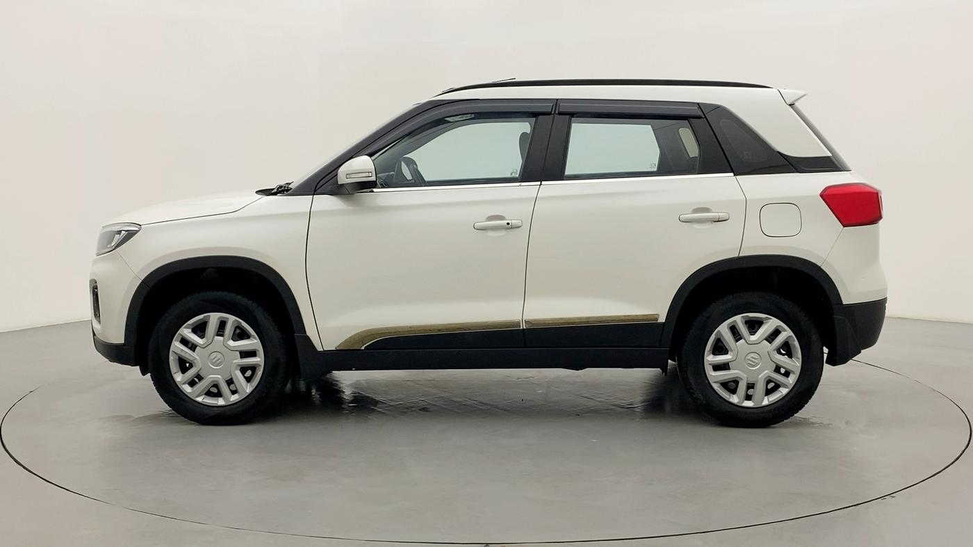 2022 Maruti BREZZA VXI SMART HYBRID, Petrol, Manual, 4,786 km, Left Side