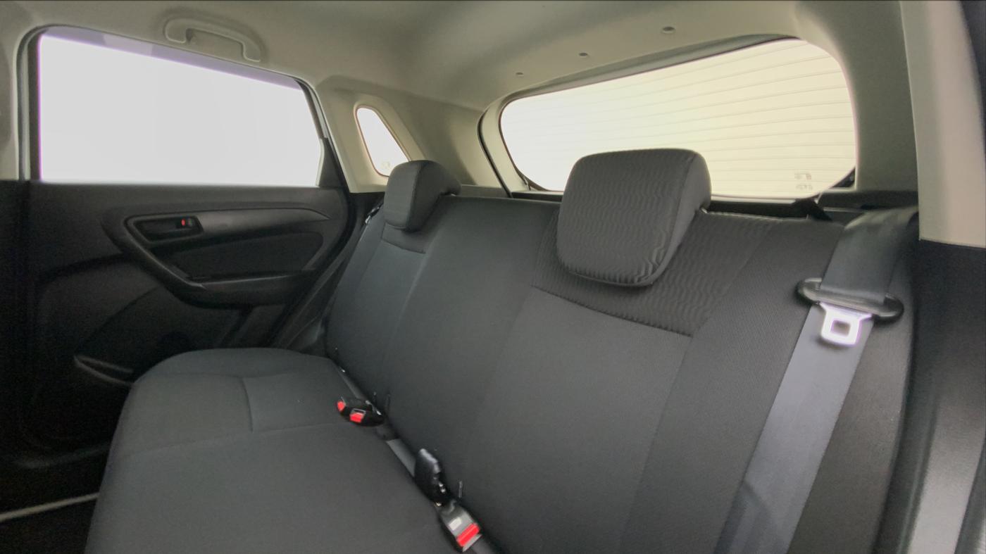 2022 Maruti BREZZA VXI SMART HYBRID, Petrol, Manual, 4,786 km, Right Side Rear Door Cabin