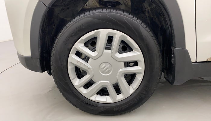 2022 Maruti BREZZA VXI SMART HYBRID, Petrol, Manual, 4,786 km, Left Front Wheel