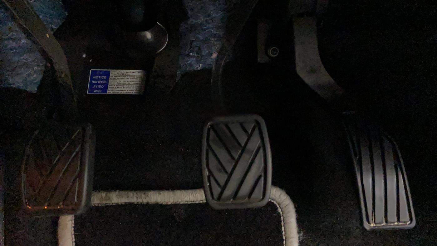 2022 Maruti BREZZA VXI SMART HYBRID, Petrol, Manual, 4,786 km, Pedals