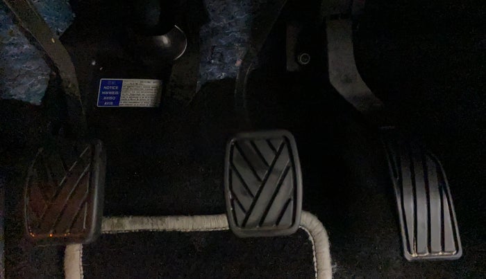2022 Maruti BREZZA VXI SMART HYBRID, Petrol, Manual, 4,786 km, Pedals