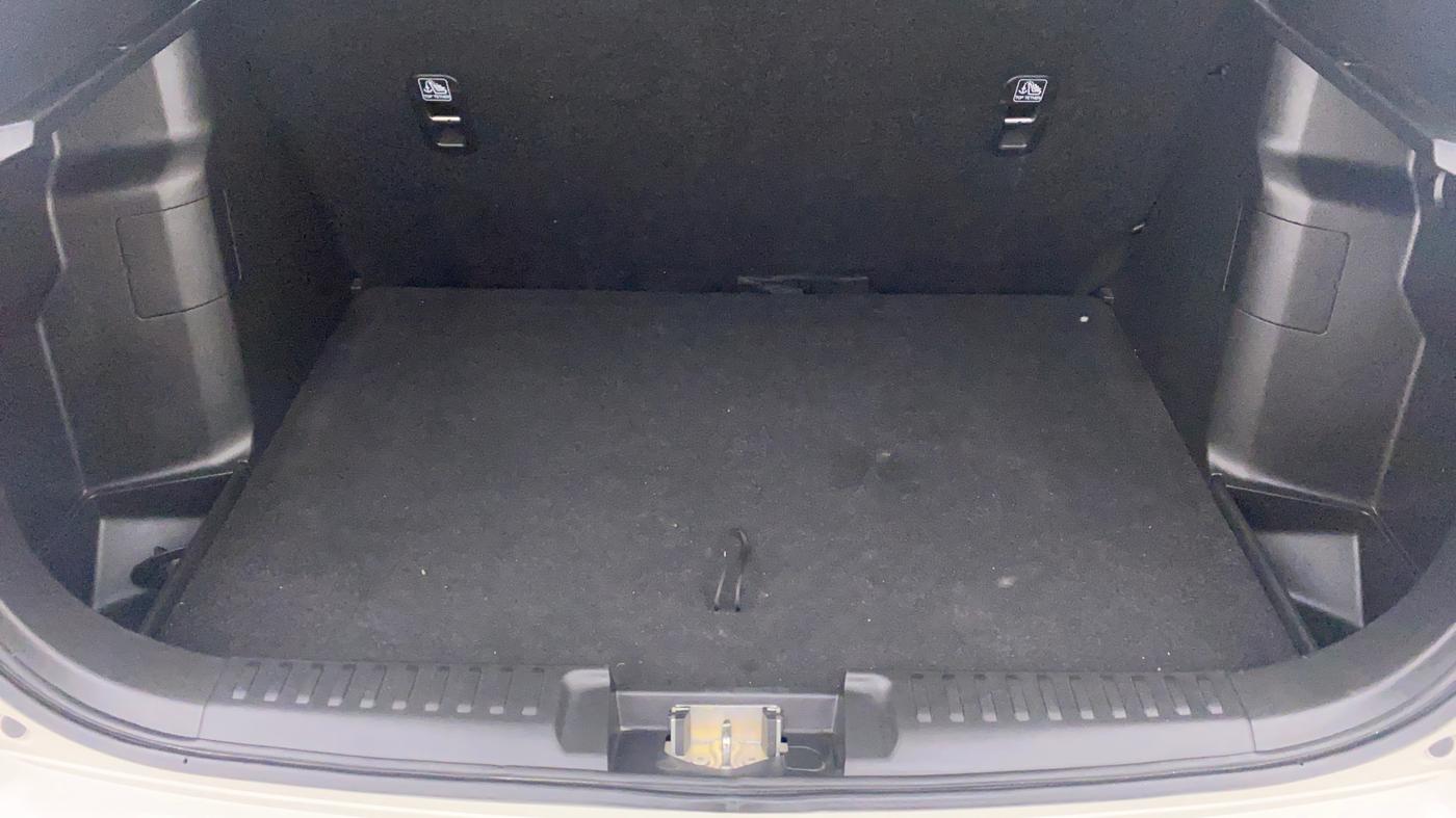 2022 Maruti BREZZA VXI SMART HYBRID, Petrol, Manual, 4,786 km, Boot Inside