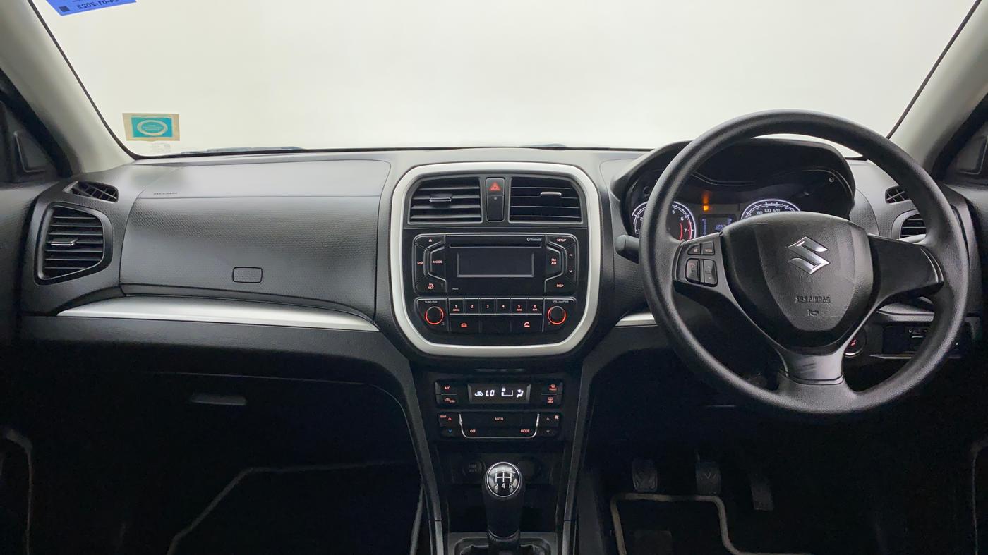 2022 Maruti BREZZA VXI SMART HYBRID, Petrol, Manual, 4,786 km, Dashboard