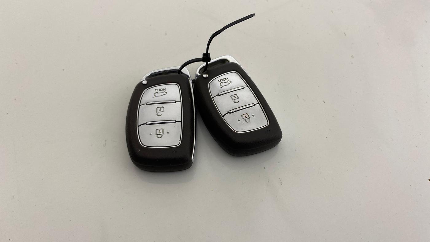 2018 Hyundai Tucson GLS 2WD AT PETROL, Petrol, Automatic, 37,821 km, Key Close Up
