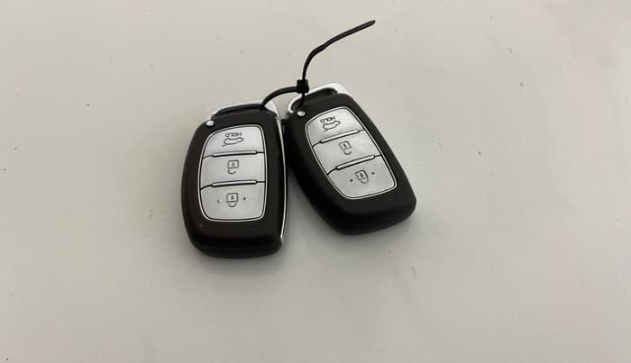 2018 Hyundai Tucson GLS 2WD AT PETROL, Petrol, Automatic, 37,821 km, Key Close Up