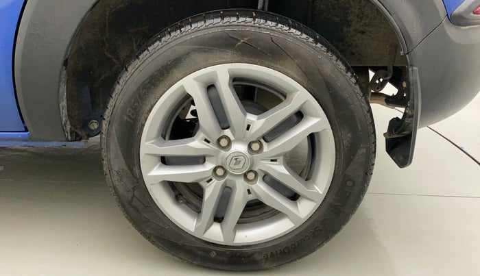 2022 Renault TRIBER RXZ, Petrol, Manual, 19,780 km, Left Rear Wheel