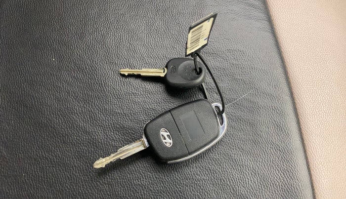 2016 Hyundai Elite i20 MAGNA 1.2, Petrol, Manual, 56,648 km, Key Close Up