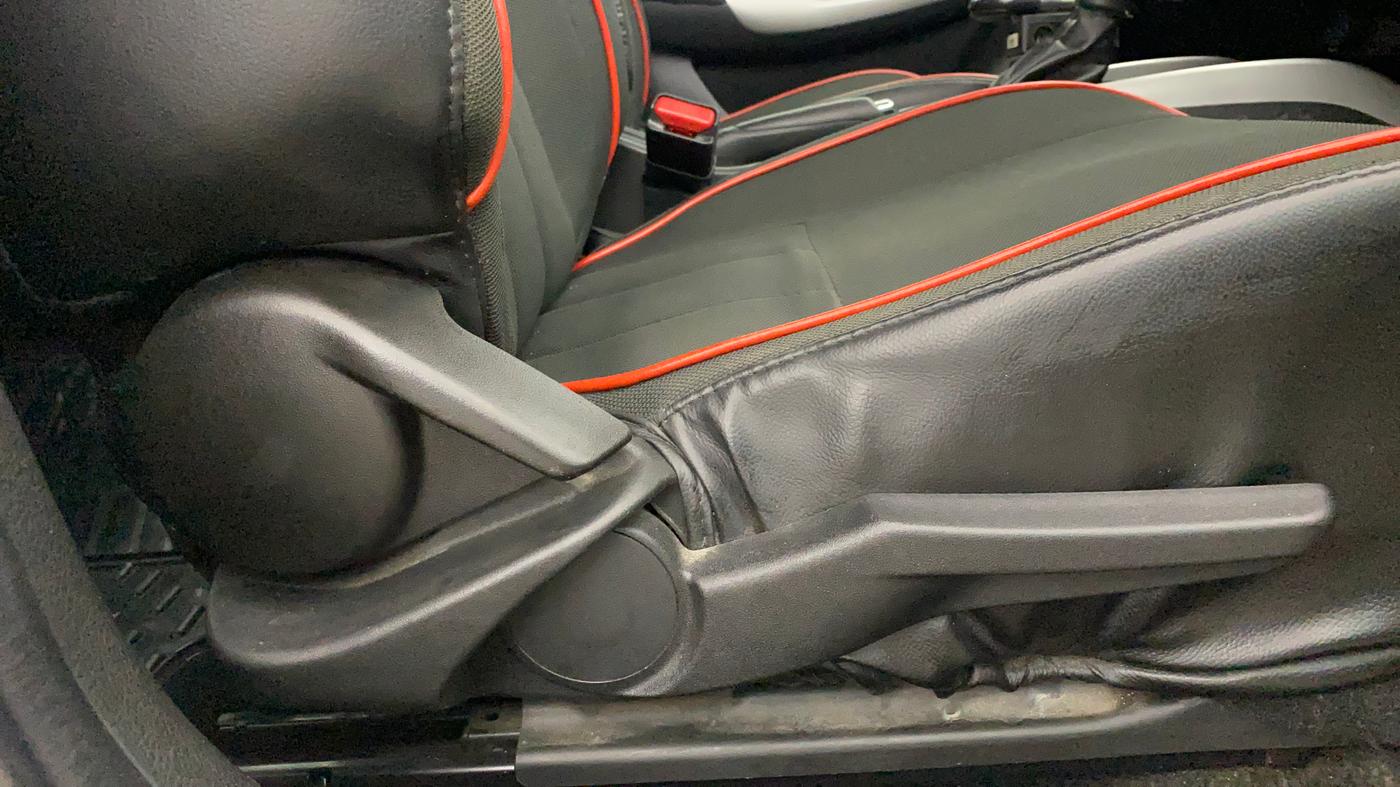 2016 Maruti Baleno ZETA CVT PETROL 1.2, Petrol, Automatic, 72,711 km, Driver Side Adjustment Panel