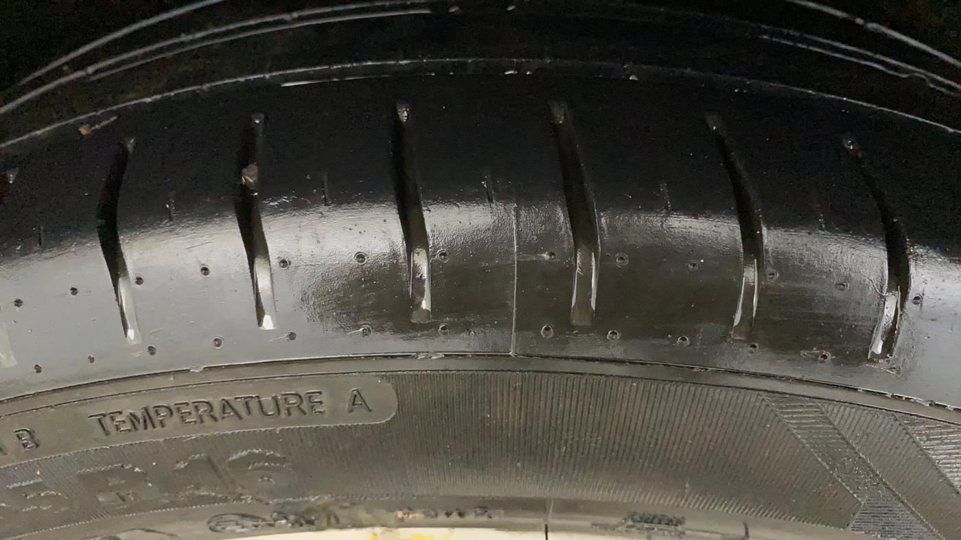 2016 Maruti Baleno ZETA CVT PETROL 1.2, Petrol, Automatic, 72,711 km, Right Rear Tyre Tread