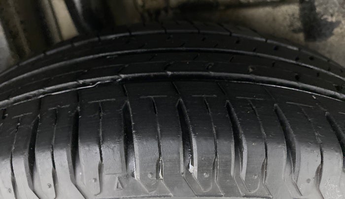 2019 Maruti Dzire ZXI Plus, Petrol, Manual, 26,450 km, Right Rear Tyre Tread
