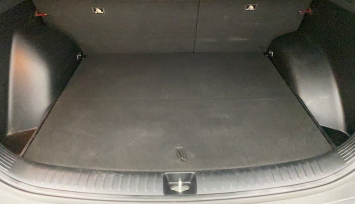 2019 KIA SELTOS GTK 1.4 GDI PETROL, Petrol, Manual, 44,608 km, Boot Inside