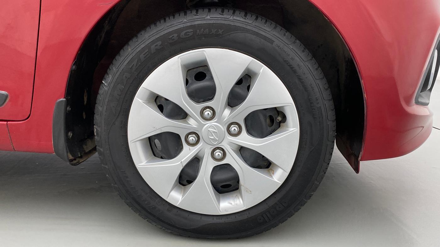 2014 Hyundai Xcent S 1.2, Petrol, Manual, 14,064 km, Right Front Wheel