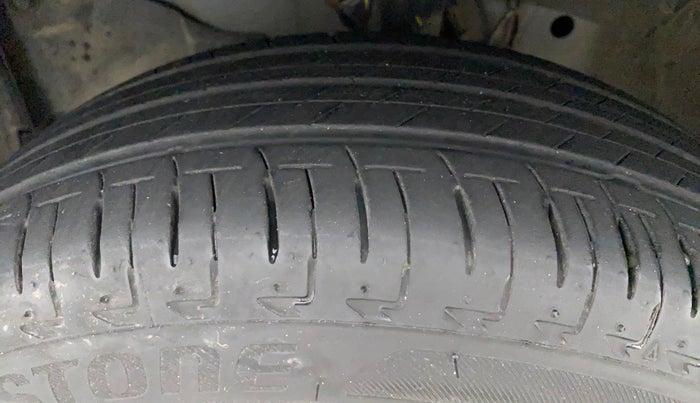 2023 Honda Amaze 1.2L I-VTEC S CVT, Petrol, Automatic, 8,256 km, Left Front Tyre Tread
