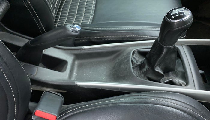 2018 Maruti Baleno ZETA PETROL 1.2, Petrol, Manual, 68,693 km, Gear Lever