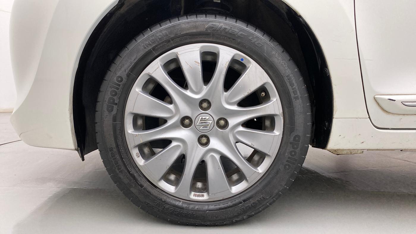 2018 Maruti Baleno ZETA PETROL 1.2, Petrol, Manual, 68,693 km, Left Front Wheel