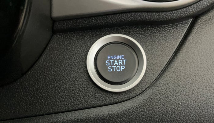 2024 Hyundai EXTER SX(O) 1.2 AMT, Petrol, Automatic, 9,654 km, Keyless Start/ Stop Button