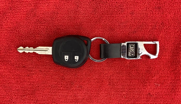 2013 Maruti Swift VDI, Diesel, Manual, 85,723 km, Key Close Up