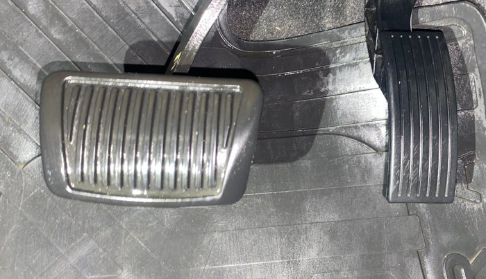 2020 Hyundai AURA SX PLUS 1.2 AMT, Petrol, Automatic, 55,980 km, Pedals