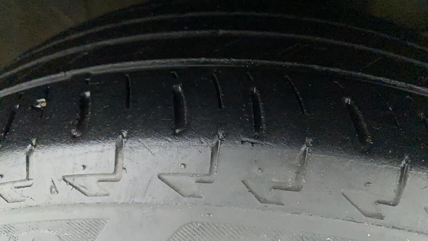 2017 Honda WR-V 1.2L I-VTEC VX MT, Petrol, Manual, 30,318 km, Right Front Tyre Tread
