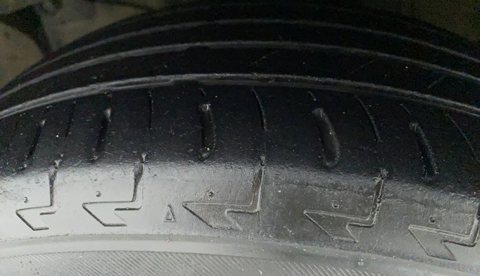 2017 Honda WR-V 1.2L I-VTEC VX MT, Petrol, Manual, 30,318 km, Left Front Tyre Tread