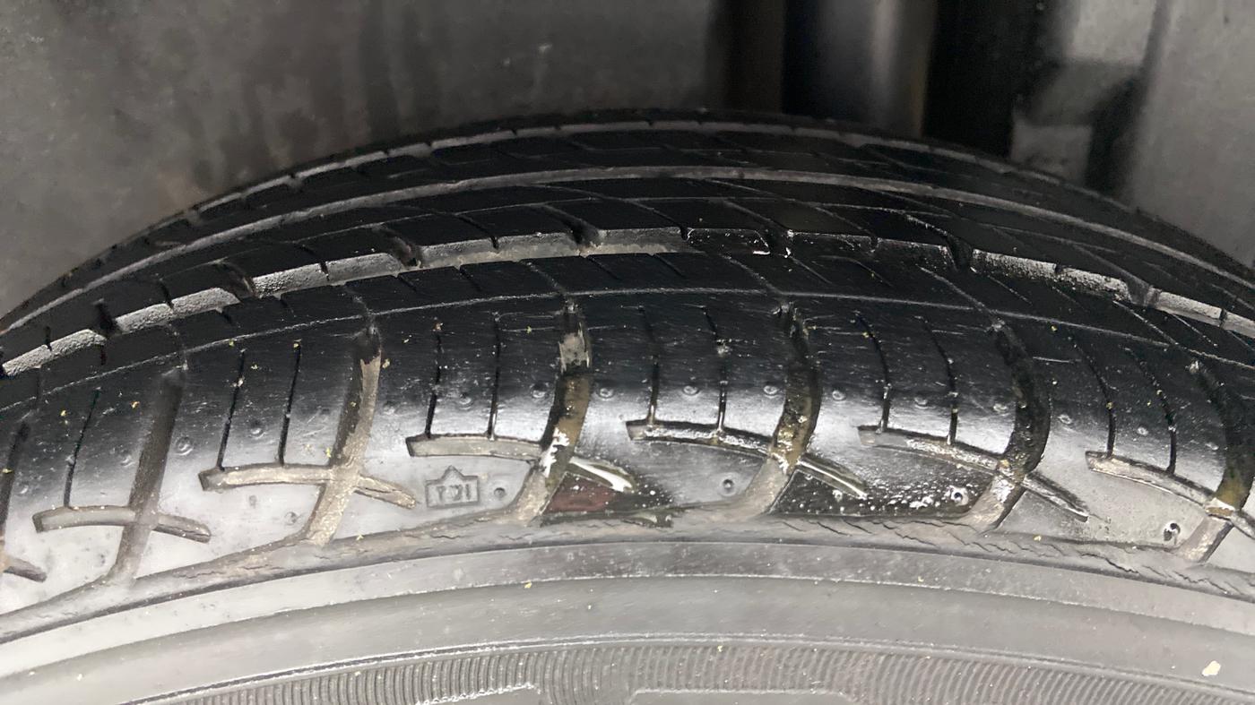 2012 Maruti Swift Dzire ZXI, Petrol, Manual, 6,341 km, Left Rear Tyre Tread