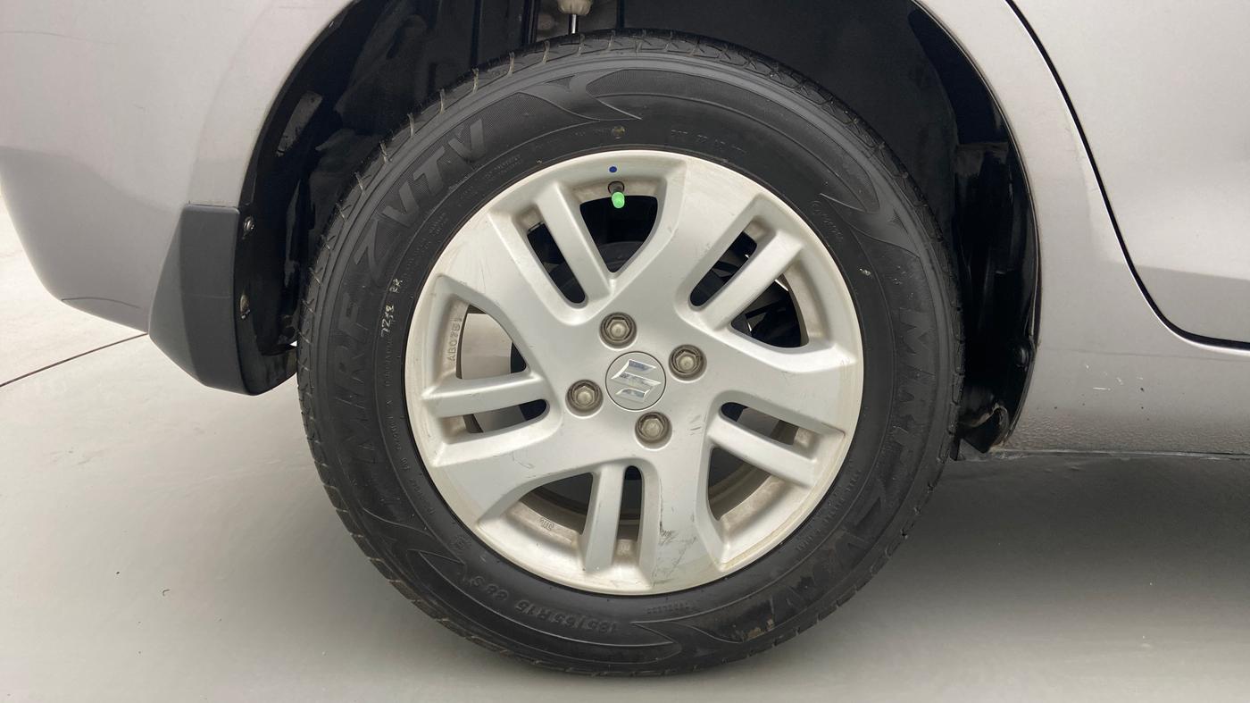 2012 Maruti Swift Dzire ZXI, Petrol, Manual, 6,341 km, Right Rear Wheel