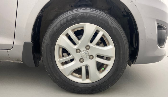 2012 Maruti Swift Dzire ZXI, Petrol, Manual, 6,341 km, Right Front Wheel