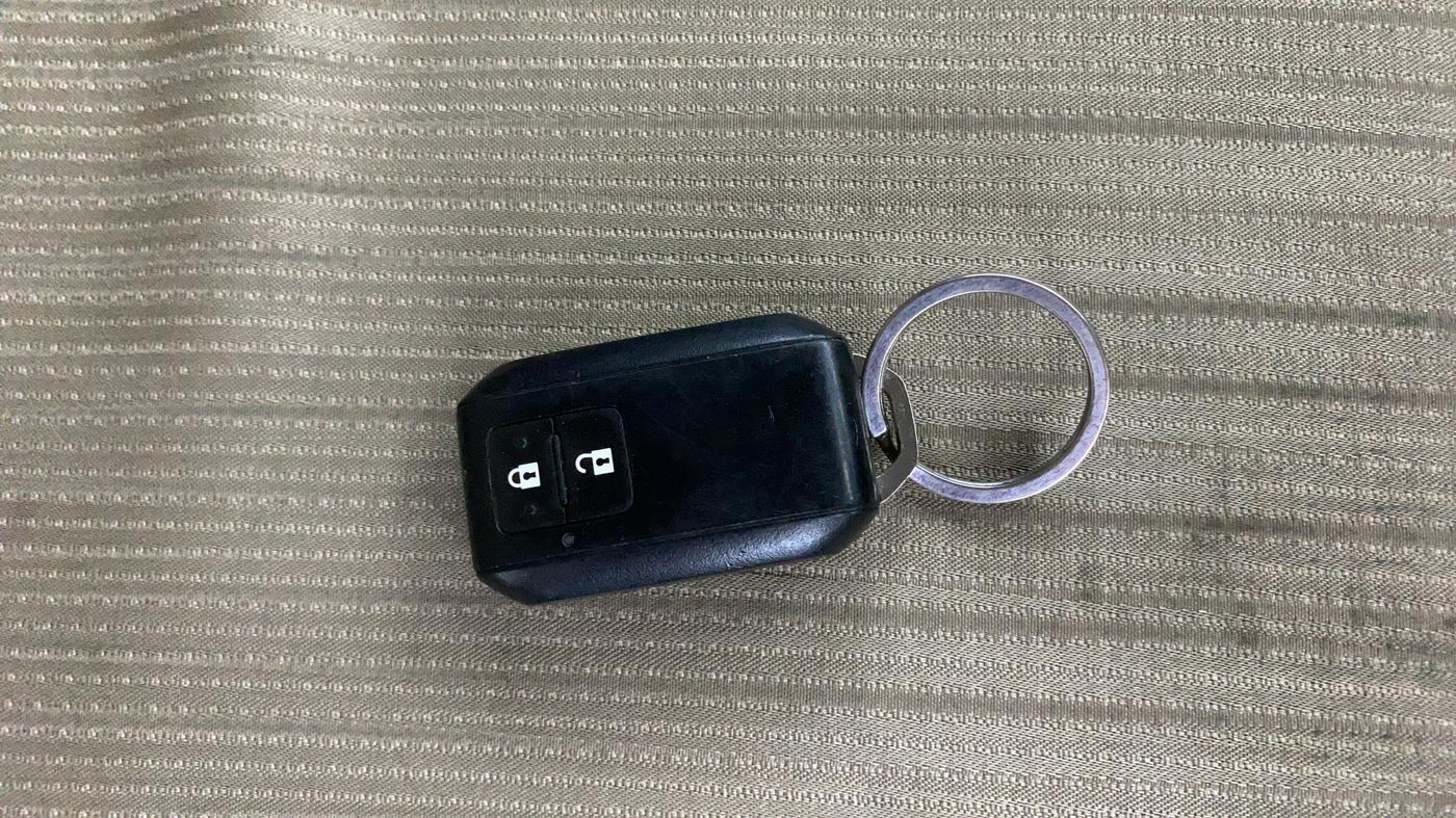2023 Toyota Glanza G E-CNG, CNG, Manual, 81,921 km, Key Close Up