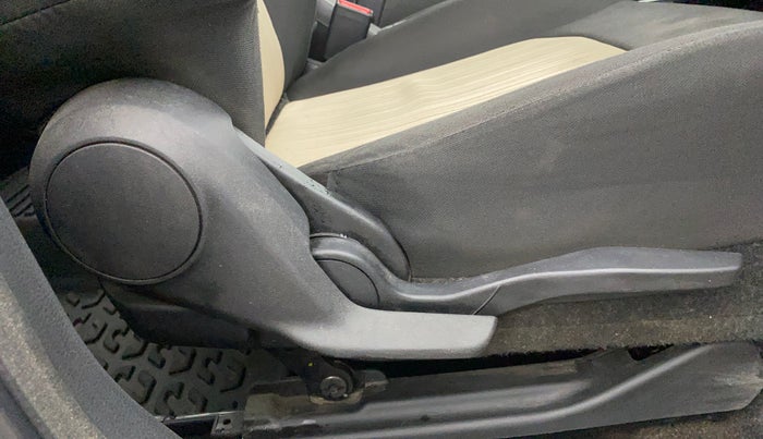 2023 Toyota Glanza G E-CNG, CNG, Manual, 81,921 km, Driver Side Adjustment Panel