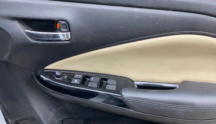 2023 Toyota Glanza G E-CNG, CNG, Manual, 81,921 km, Driver Side Door Panels Control