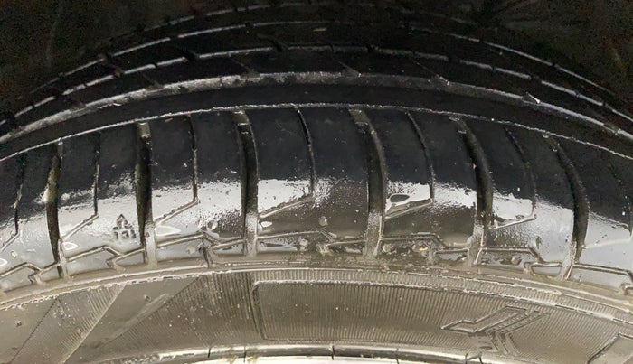 2023 Toyota Glanza G E-CNG, CNG, Manual, 81,921 km, Right Front Tyre Tread