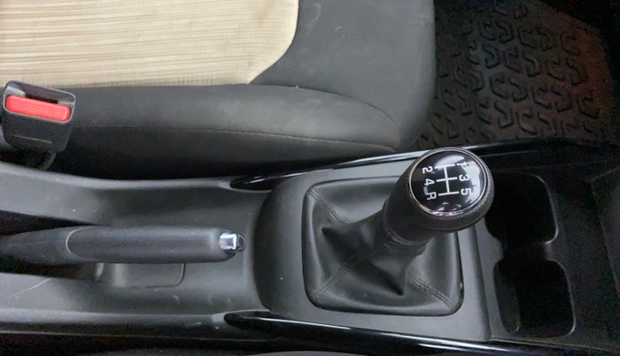 2023 Toyota Glanza G E-CNG, CNG, Manual, 81,921 km, Gear Lever