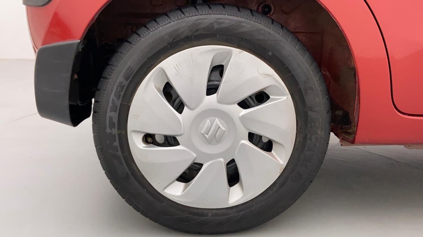 2019 Maruti Celerio ZXI D, CNG, Manual, 49,601 km, Right Rear Wheel