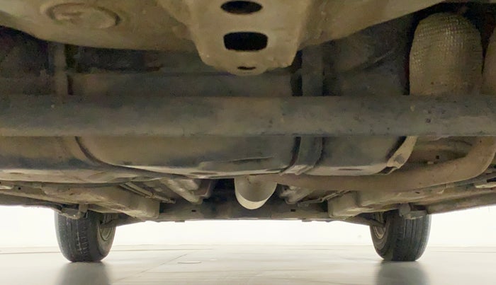 2015 Maruti Swift VXI, Petrol, Manual, 43,563 km, Rear Underbody