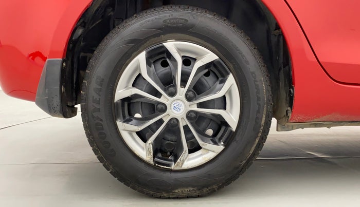 2013 Maruti Swift Dzire VXI, Petrol, Manual, 56,041 km, Right Rear Wheel